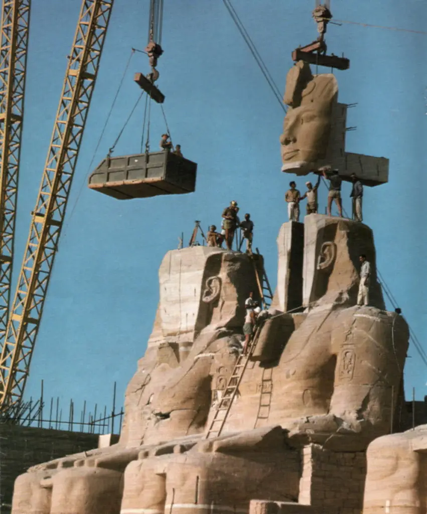 Fotografía de la mudanza de Abu Simbel.