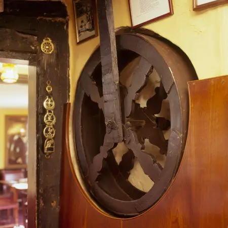 Rueda para perros de espetón o turnspit dogs.